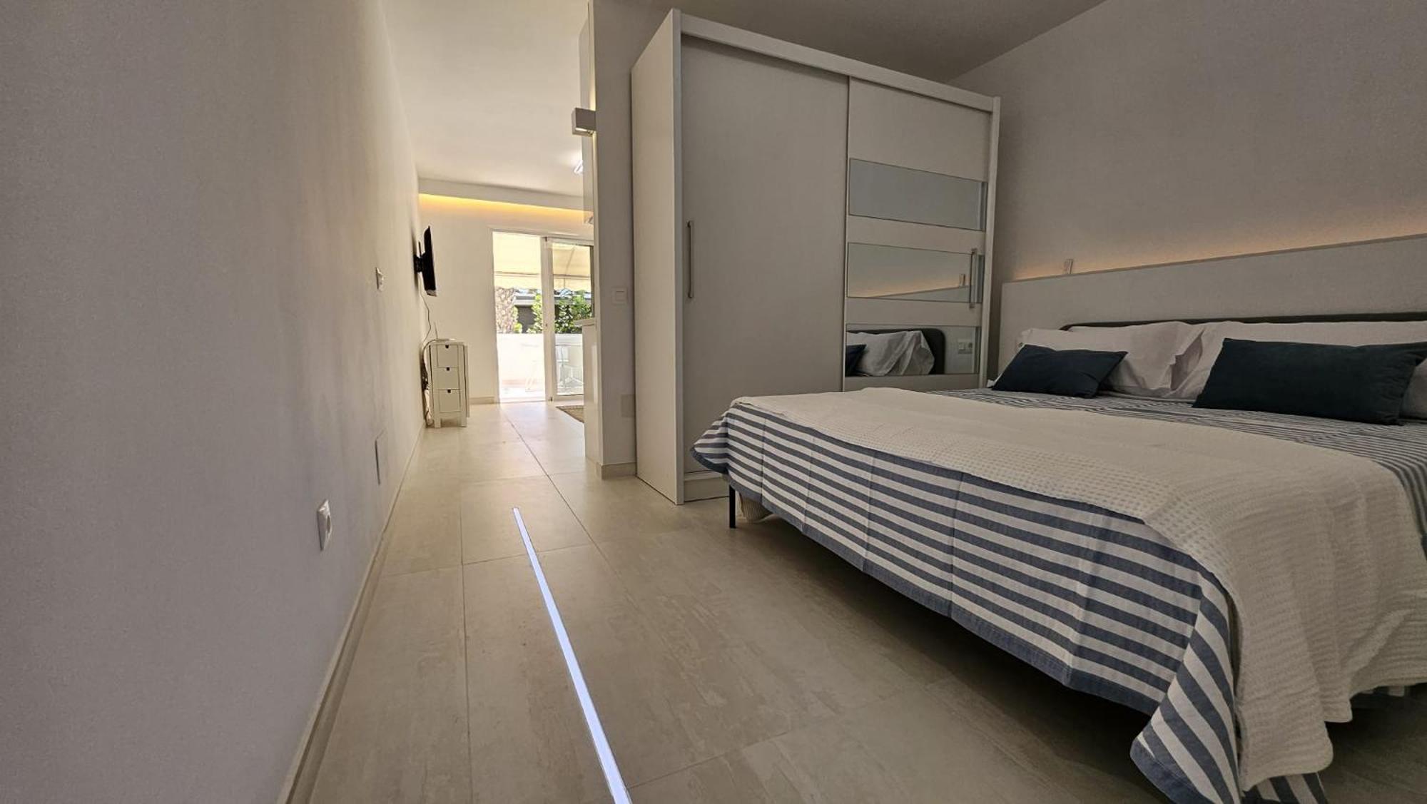 Tenerife Holidays Deluxe, Royal Garden, Las Americas Playa de las Americas  Exterior photo